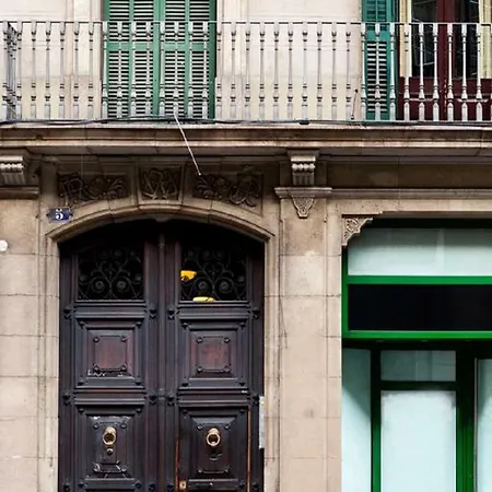 Estudios Pelayo Apartment Barcelona
